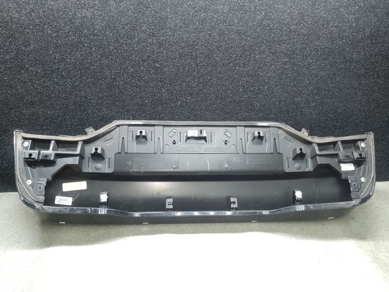 Накладка крышки багажника FUSION 14- 2019 C20EDEF