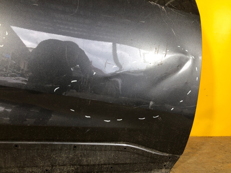 Дверь передняя правая RAV4 18- Дверь передняя правая RAV4 18-