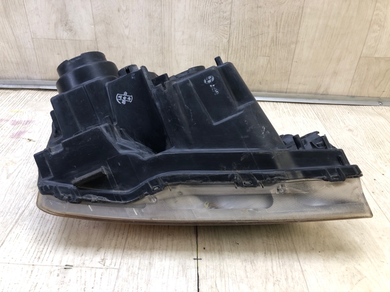 Фара левая SORENTO BL 02-09 2006-2009