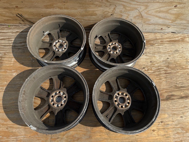 Диск R19 SIENNA 11-16 2015 3.5 2GR-FE Диск R19 SIENNA 11-16 2015 3.5 2GR-FE