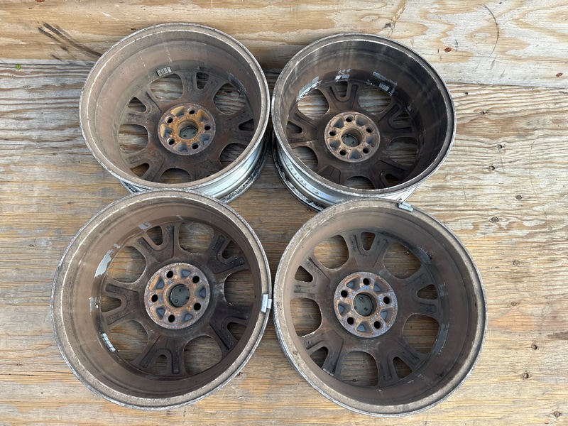 Диск R17 SIENNA 03-10