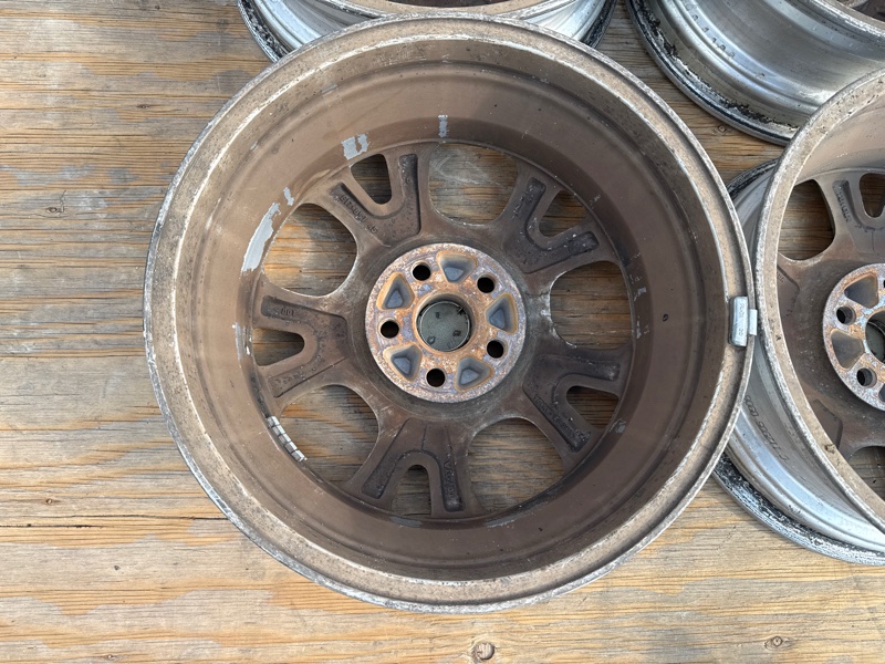 Диск R17 SIENNA 03-10