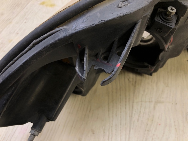 Фара левая IMPALA 06-16