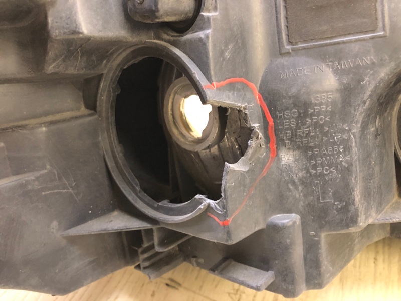 Фара левая IMPALA 06-16