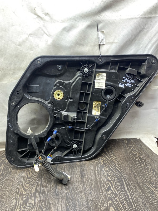 Стеклоподъемник задний правый HYUNDAI ELANTRA MD 10-15 2013 1.8 G4NB 83481-3Y000 Б/У