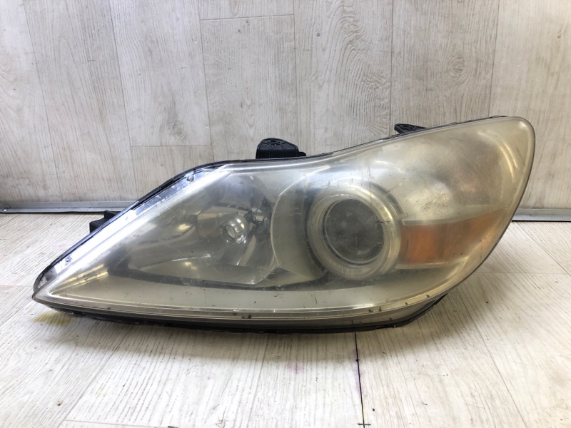 Фара левая HYUNDAI GENESIS SEDAN 08-13 92101-3M085 Б/У