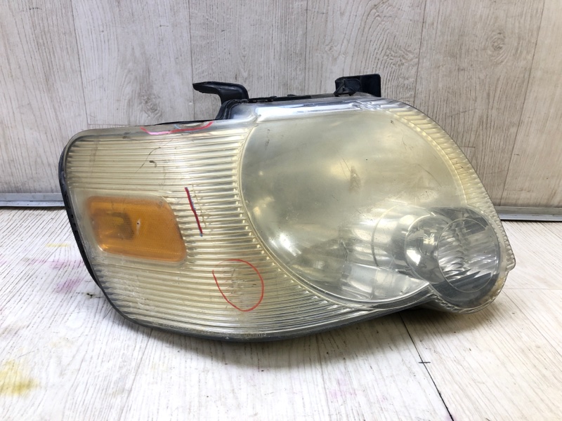 Запчасть фара правая FORD EXPLORER 05-10 6L2Z-13008-AA Б/У Фара правая FORD EXPLORER 05-10 6L2Z-13008-AA Б/У