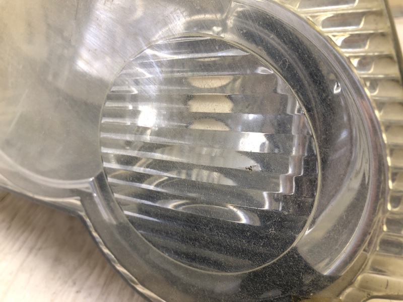 Фара правая EXPLORER 05-10 Фара правая EXPLORER 05-10