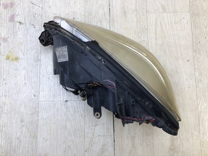 Фара правая C-CLASS W204 07-14