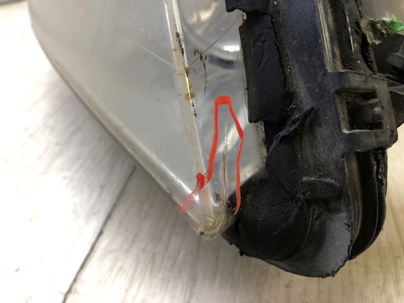 Фара правая C-CLASS W204 07-14