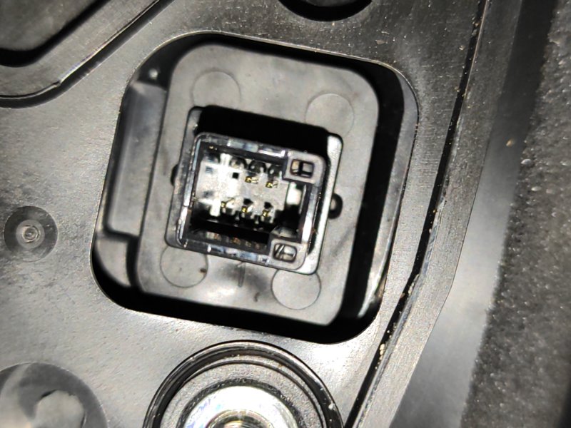 Зеркало левое CAMRY 40 06-11 2007 2.4 2AZFXE