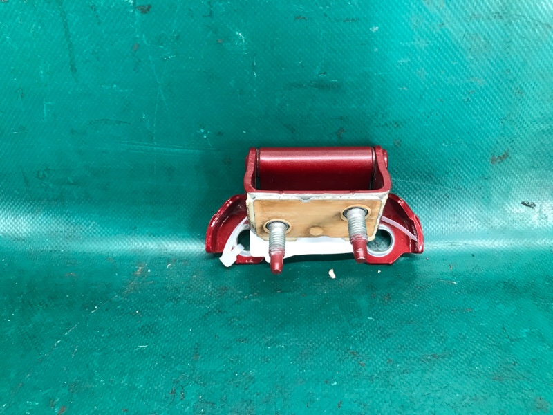 Петля крышки багажника задняя NX 14-21 2021 8ARFTS 2.0TURBO