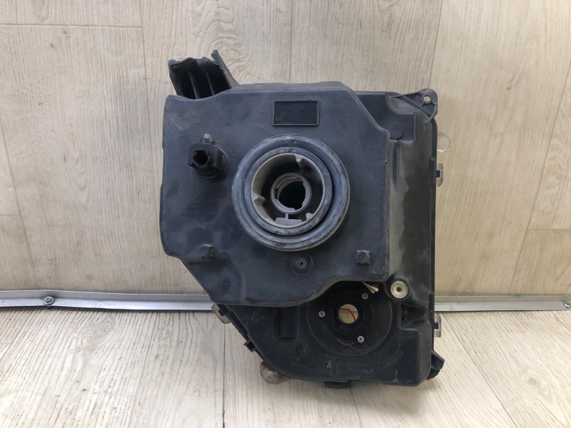 Фара левая LIBERTY 07-12 KK