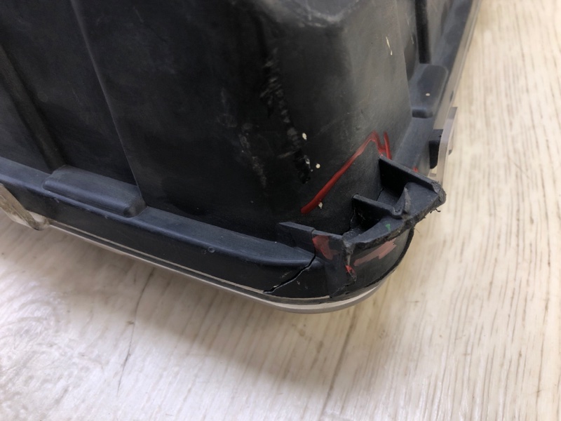 Фара левая LIBERTY 07-12 KK