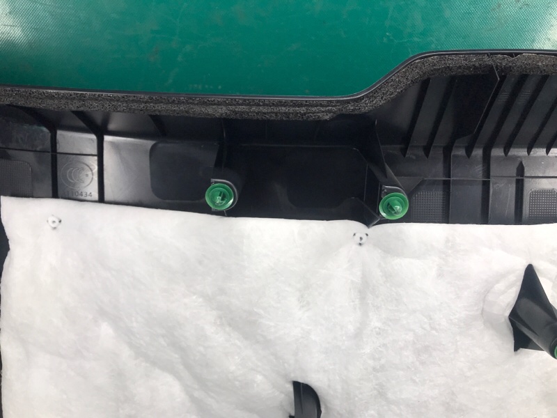 Обшивка крышки багажника задняя NX 14-21 2021 8ARFTS 2.0TURBO Обшивка крышки багажника задняя NX 14-21 2021 8ARFTS 2.0TURBO