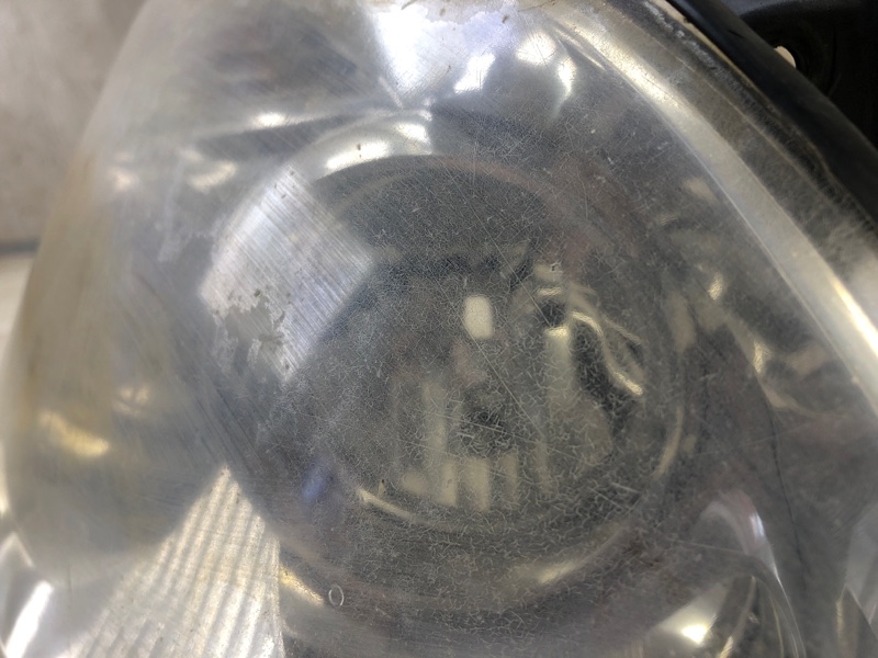 Фара правая CARENS/RONDO 06-12