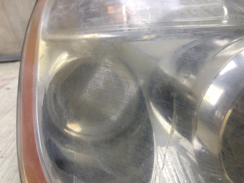 Фара правая CARENS/RONDO 06-12