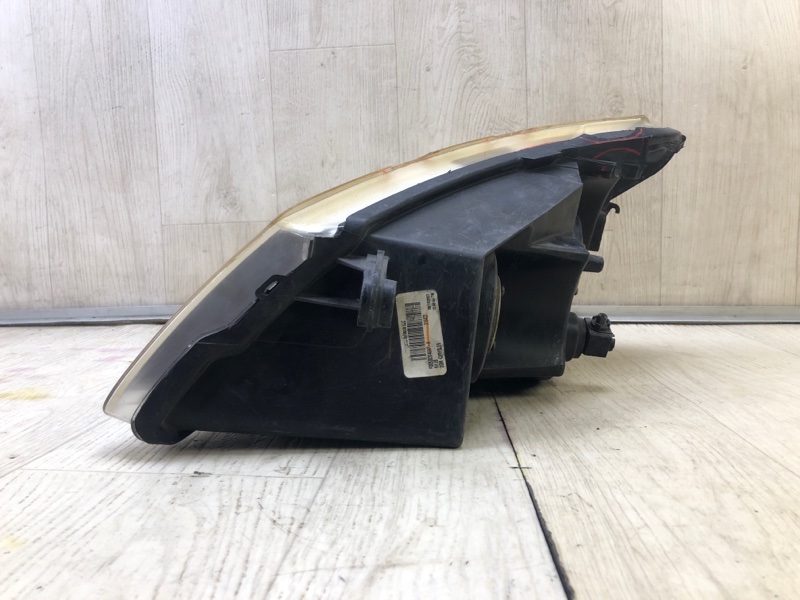 Фара правая SEBRING 06-10