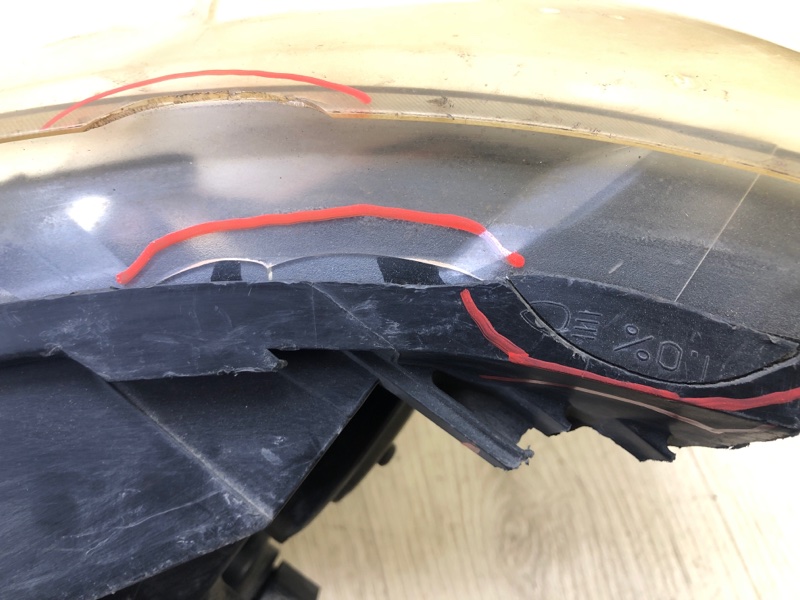 Фара правая SEBRING 06-10