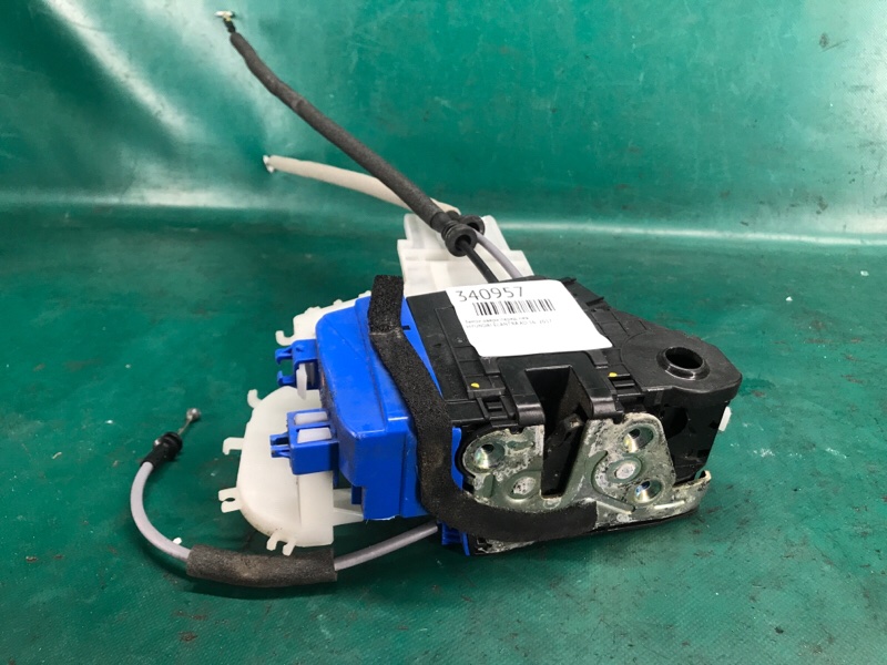 Замок двери передний левый ELANTRA AD 16- 2017