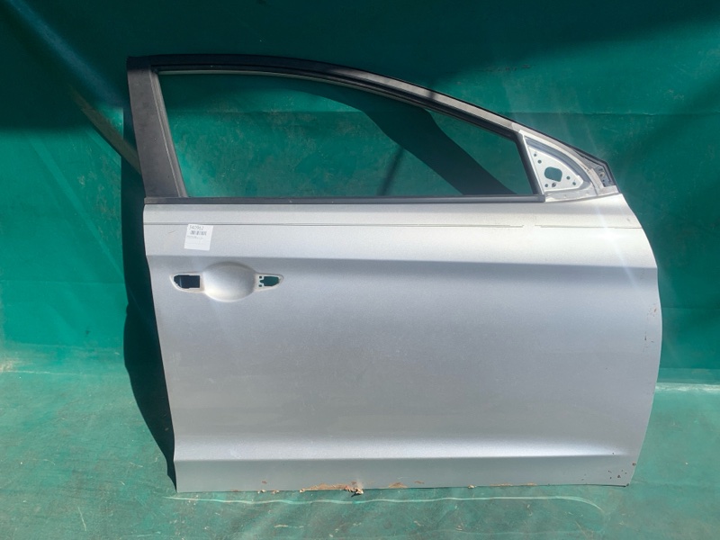 Дверь передняя правая HYUNDAI ELANTRA AD 16- 2017 76004-F2000 Б/У
