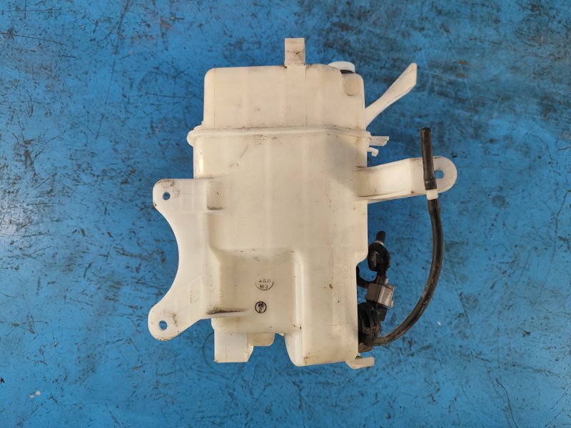 Бачок омывателя HS250H (ANF10) 09-12 2009 2.4 2AZFXE