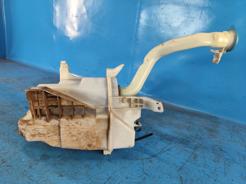 Бачок омывателя SUZUKI KIZASHI 09-14 J24B