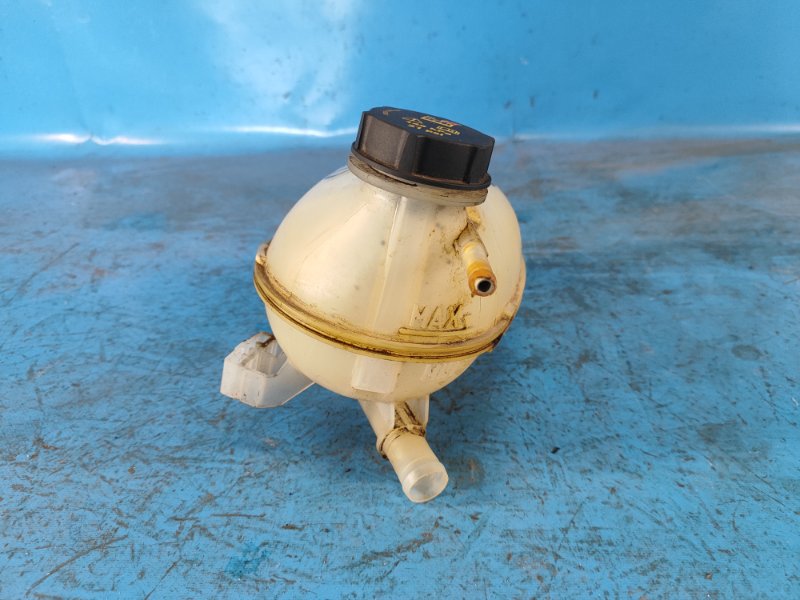 Бачок расширительный ESCAPE 12-19 2017 T15HDTX