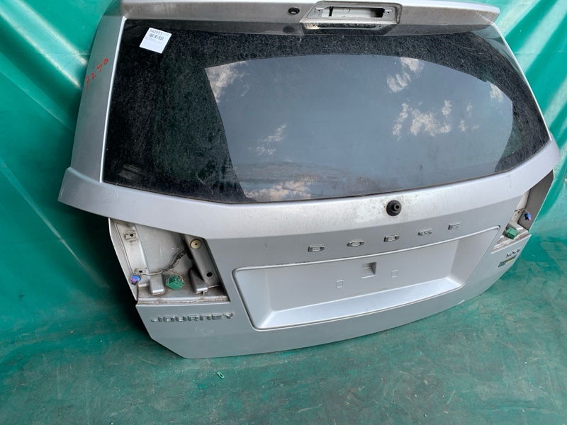 Крышка багажника DODGE JOURNEY 08-20 3.6 ERB Крышка багажника DODGE JOURNEY 08-20 3.6 ERB