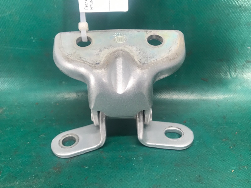 Петля двери верхняя задняя левая HYUNDAI ELANTRA AD 16- 2017 79410-D8000 Б/У