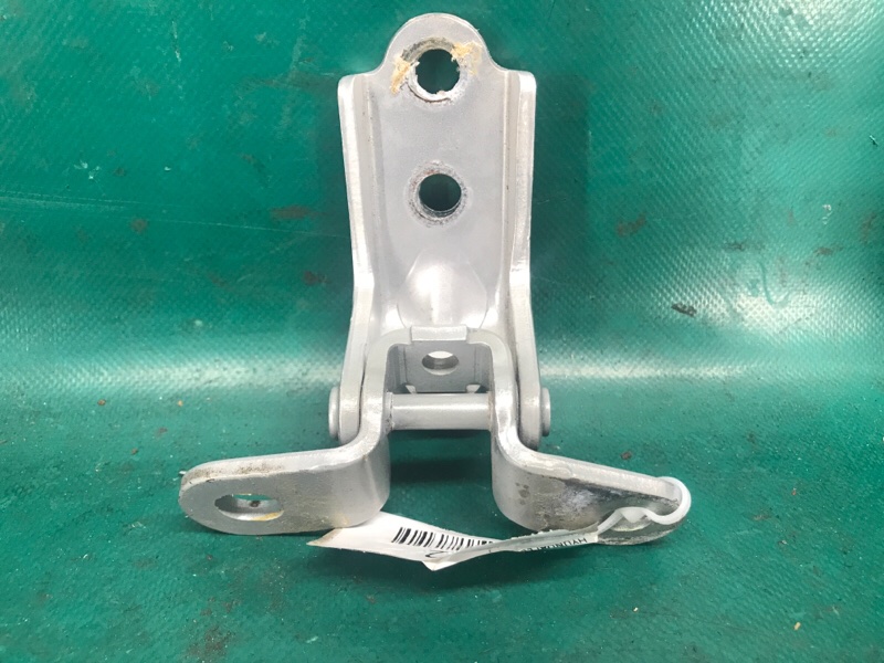 Петля двери нижняя задняя правая HYUNDAI ELANTRA AD 16-