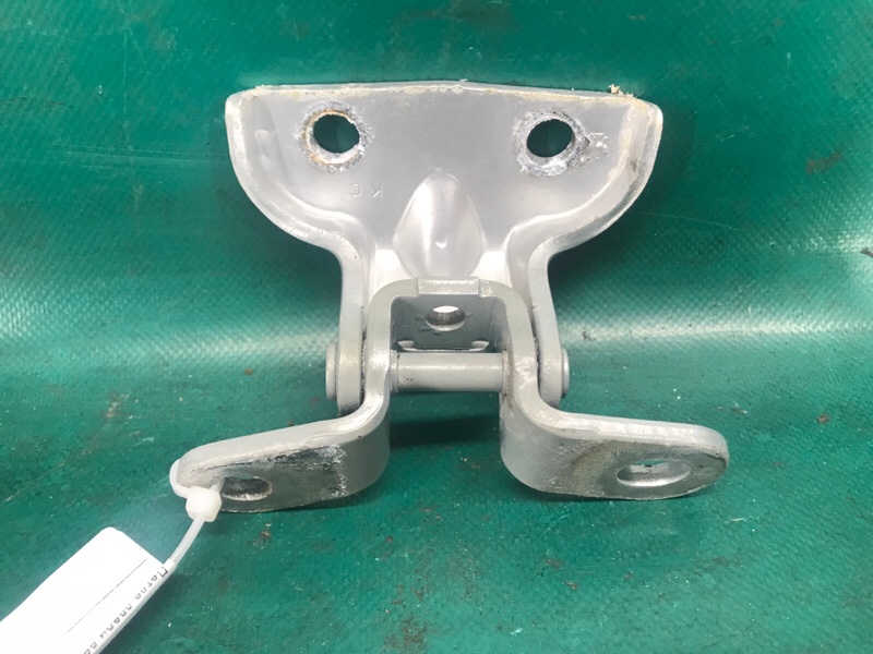 Петля двери верхняя задняя правая ELANTRA AD 16- 2017