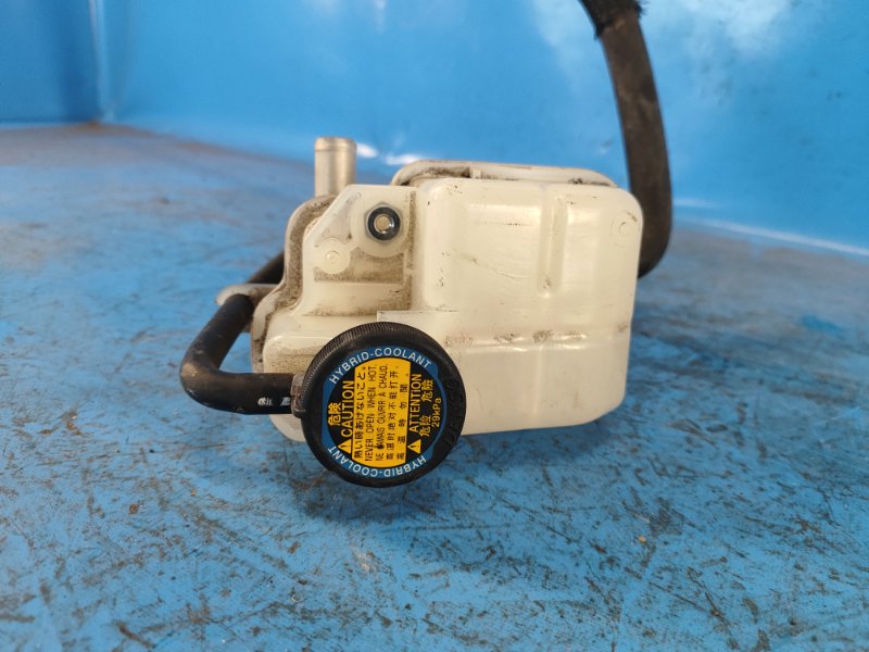 Расширительный бачок инвертора LEXUS HS250H (ANF10) 09-12 2.4 2AZFXE