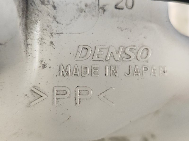 Расширительный бачок инвертора HS250H (ANF10) 09-12 2009 2.4 2AZFXE