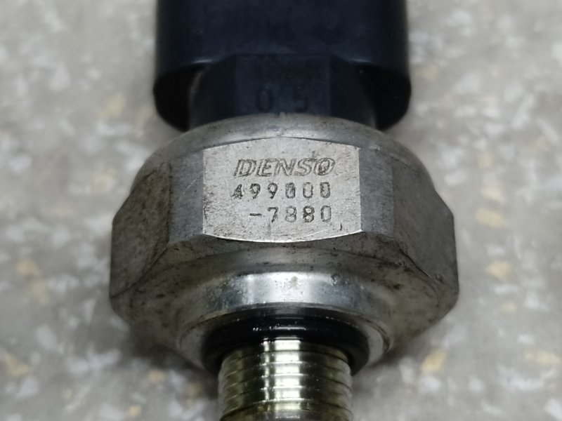 Датчик давления кондиционера TOYOTA RAV4 05-12 2.4 2AZFE