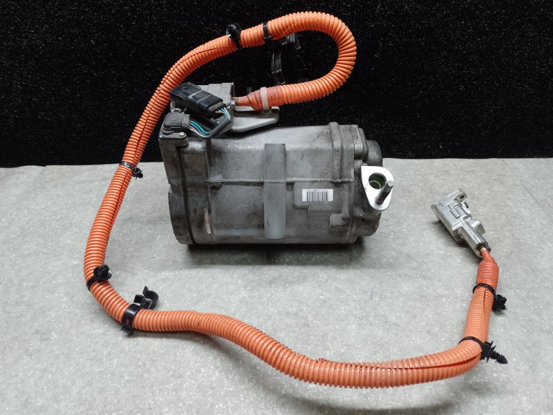 Компрессор кондиционера FORD FUSION 14- C20EDEF