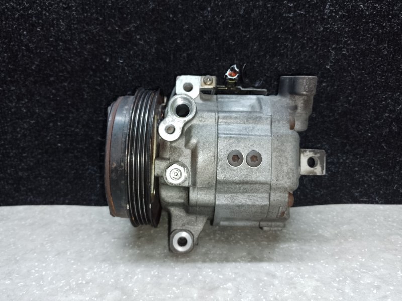 Компрессор кондиционера SUBARU FORESTER SG 02-07 2005 2.5 EJ253 73111SA001 Б/У