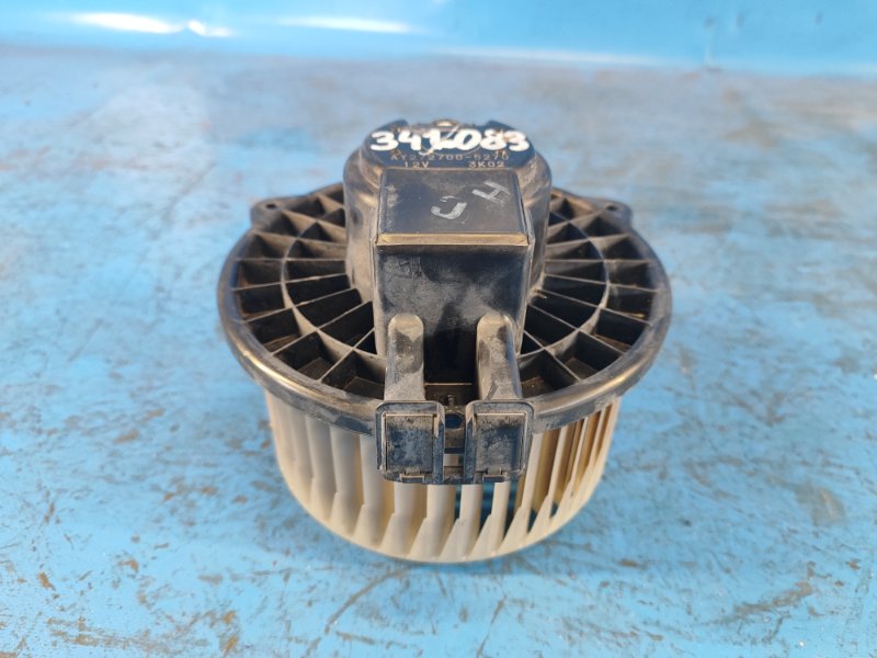 Моторчик печки TOYOTA SIENNA 03-10 8710308090 Б/У