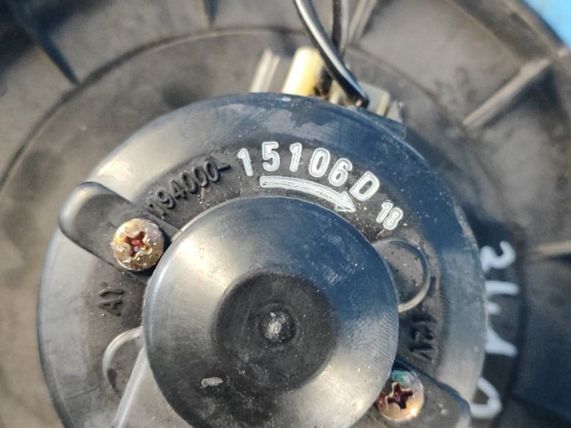 Моторчик печки COROLLA 120 00-07