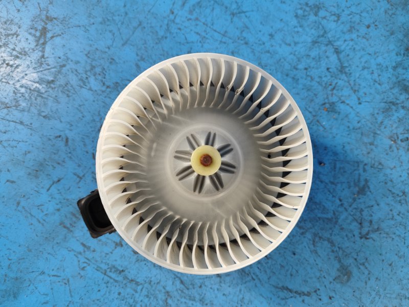 Моторчик печки FUSION 14-