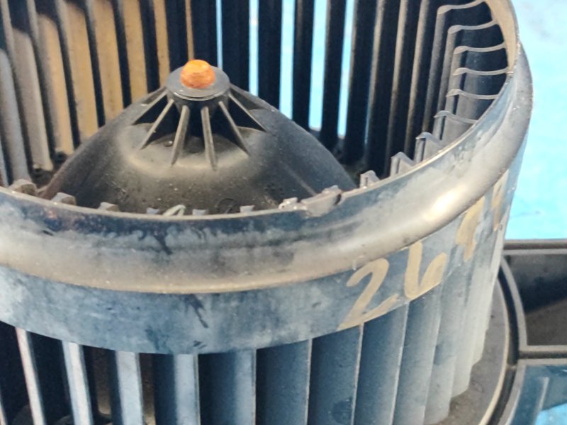 Моторчик печки DODGE GRAND CARAVAN 08- 3.6 ERB Моторчик печки DODGE GRAND CARAVAN 08- 3.6 ERB