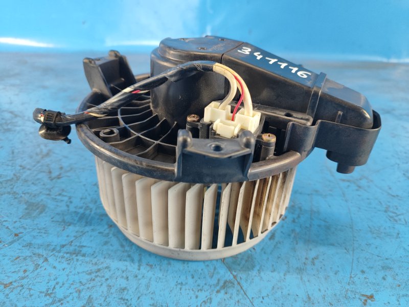 Моторчик печки TOYOTA CAMRY 40 06-11 8710333090 Б/У