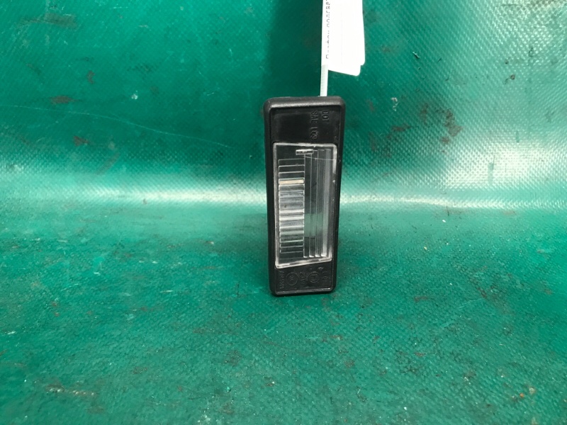 Подсветка номера NISSAN JUKE 10-19 2013 1.6 MR16DDT 26510-8990A Б/У