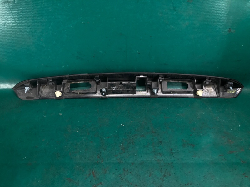 Панель подсветки номера QX50 18- 2020 2.0 KR20DDET