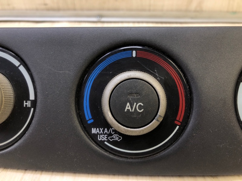 Блок управления печкой CAMRY 30 02-06 2005 2.4 2AZFE