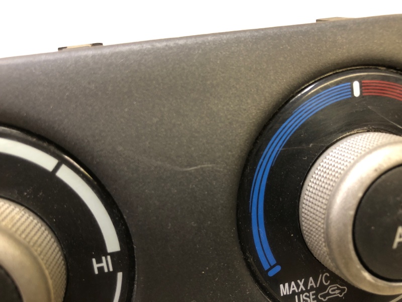 Блок управления печкой CAMRY 30 02-06 2005 2.4 2AZFE