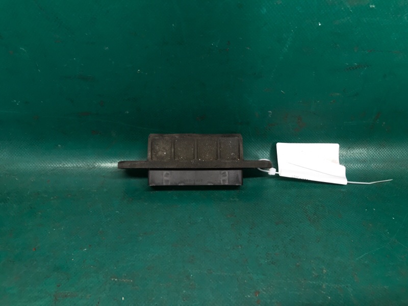 Кнопка открывания багажника наружная VENZA 09-16 2009 3.5 2GR-FE