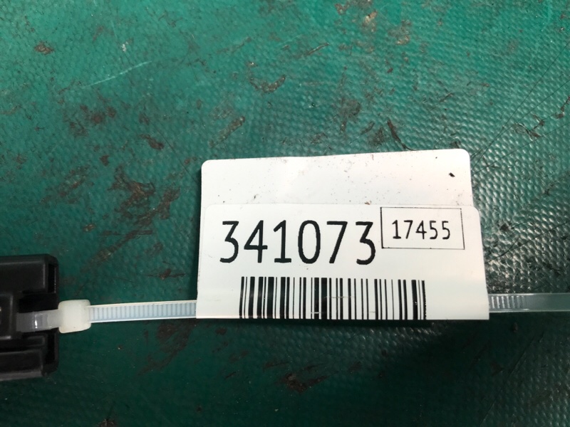 Кнопка закрывания крышки багажника TOYOTA VENZA 09-16 3.5 2GR-FE