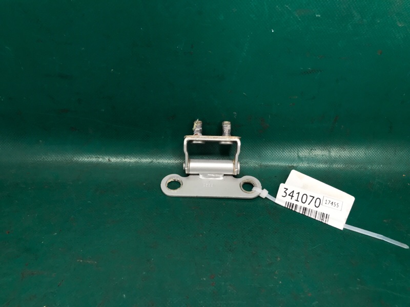 Петля крышки багажника TOYOTA VENZA 09-16 2009 3.5 2GR-FE 68810-02060 Б/У
