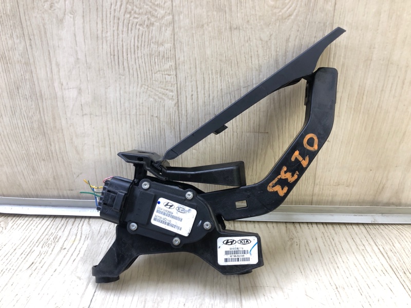 Педаль газа SONATA YF 10-14 2012 2.4 G4KJ